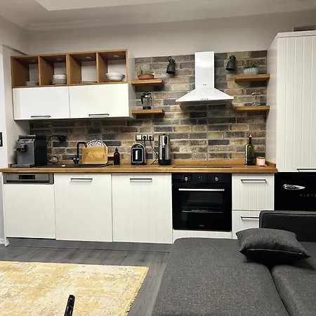 Seda's House & Lägenhet